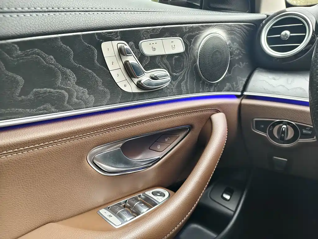 Mercedes-Benz E-Class 2017 E 300 L Sports Luxury Model купить на сайте DeffCars