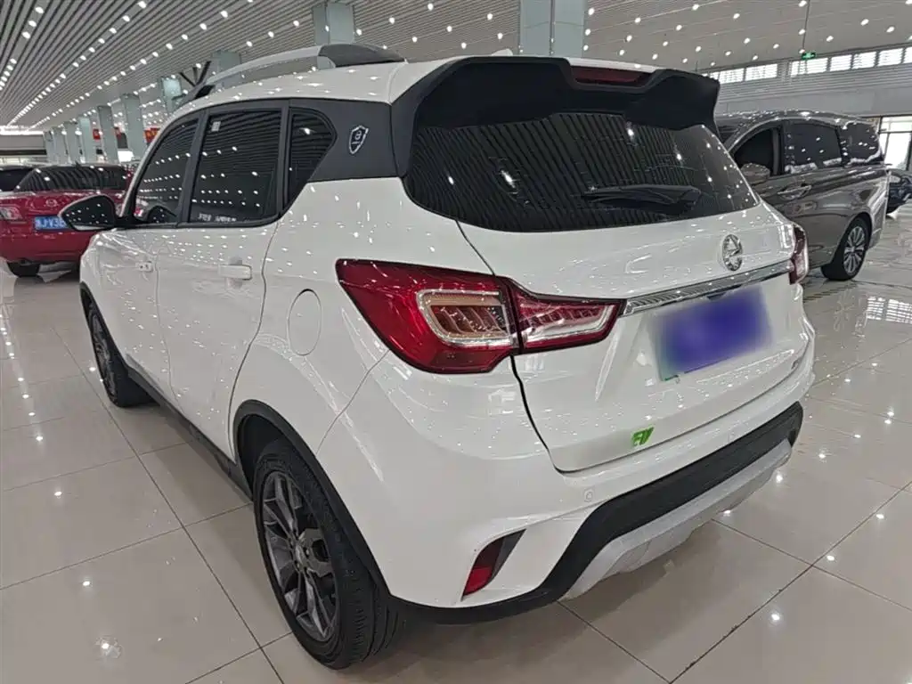 Yizhi EX5 2018 Yuedong type купить на сайте DeffCars