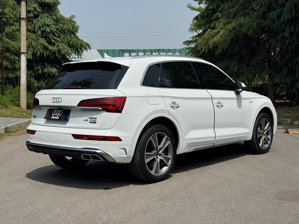 Audi Q5L 2022 45T luxury and dynamic model купить на сайте DeffCars