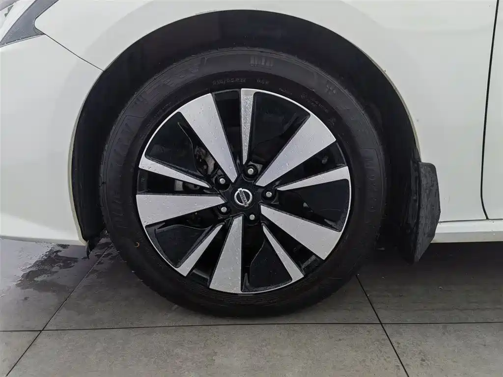 Teana 2020 facelift 2.0T XL Upper AD1 Smart Pilot Edition купить на сайте DeffCars