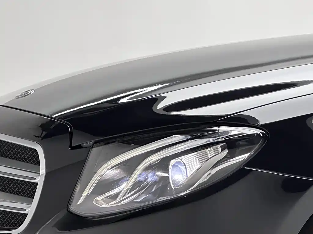 Mercedes-Benz E-Class 2019 E 300 L Sporty and Stylish купить на сайте DeffCars