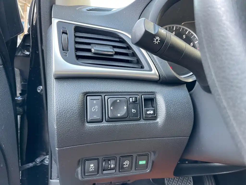 Sylphy 2024 facelift classic 1.6XE CVT comfort version купить на сайте DeffCars