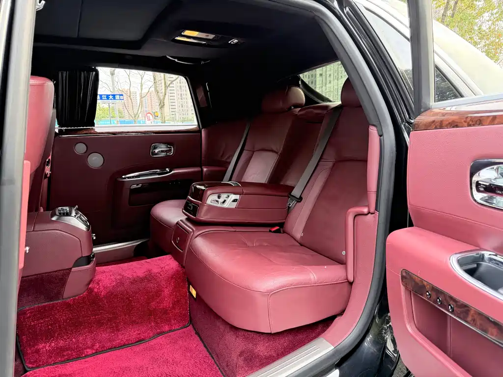 Ghost 2014 6.6T extended version купить на сайте DeffCars