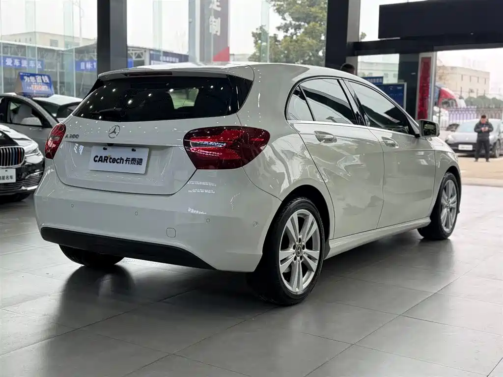 Mercedes-Benz A-Class (imported) 2017 facelift A 200 dynamic type купить на сайте DeffCars