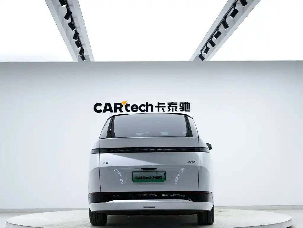 Xpeng X9 2025 pure electric 740 long battery life Max купить на сайте DeffCars