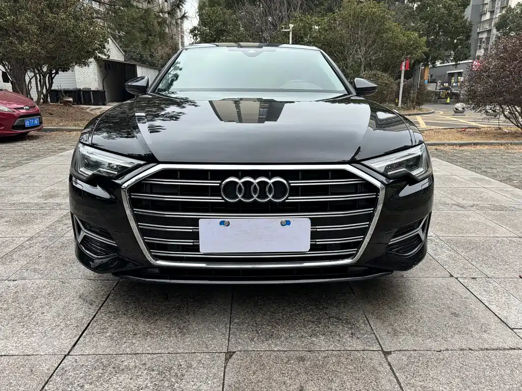 Audi A6L 2024 40 TFSI luxury and elegant model купить на сайте DeffCars
