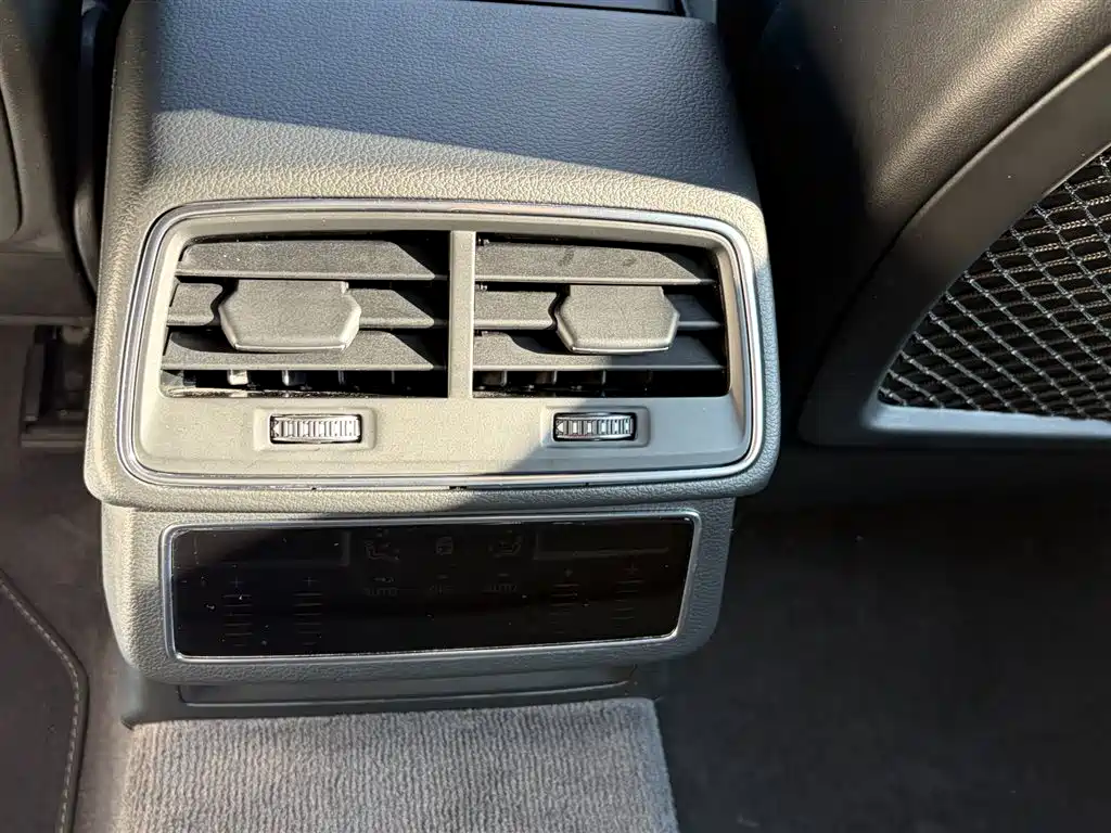 Audi A6L 2019 45 TFSI quattro premium dynamic model купить на сайте DeffCars