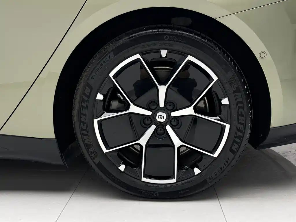 Xiaomi SU7 2024 rear-wheel drive long-range smart driving version купить на сайте DeffCars