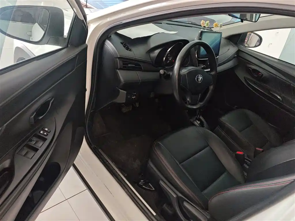YARiS L Zhixuan 2020 Zhixuan X 1.5L CVT leading version купить на сайте DeffCars