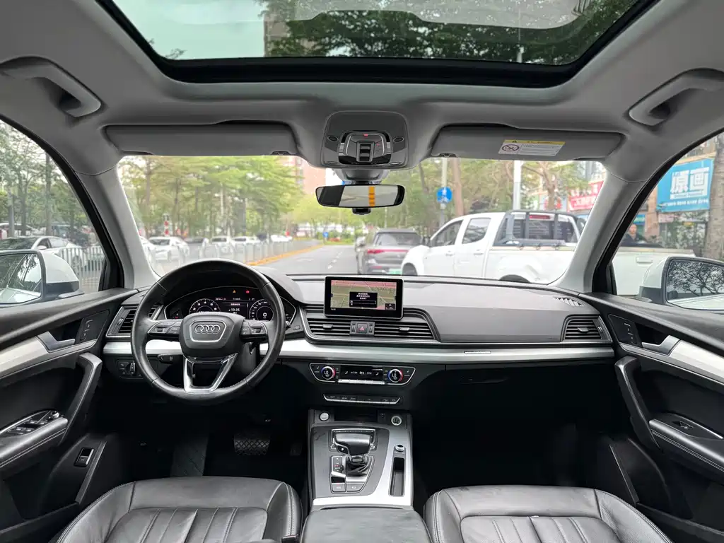 Audi Q5L 2020 facelift 40 TFSI enjoys fashionable style купить на сайте DeffCars