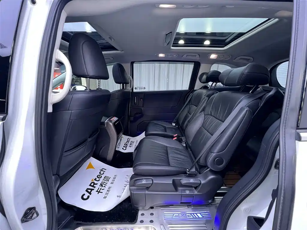 Odyssey 2018 2.4L Deluxe Edition купить на сайте DeffCars