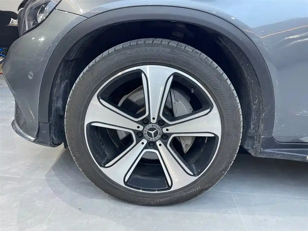 Mercedes-Benz GLC 2019 GLC 300 L 4MATIC Dynamic купить на сайте DeffCars