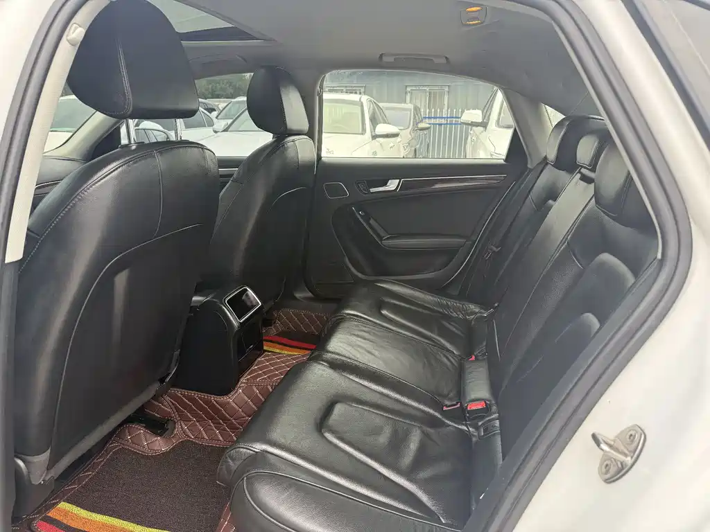 Audi A4L 2013 35 TFSI automatic comfort type купить на сайте DeffCars
