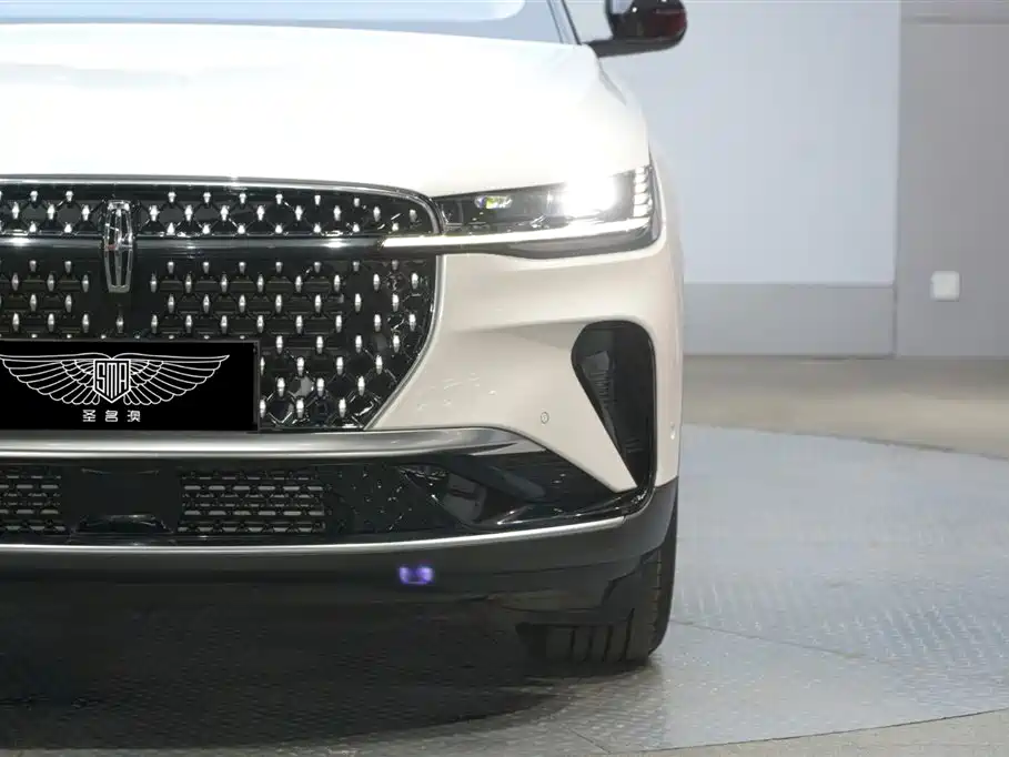 Voyager 2023 2.0T four-wheel drive exclusive edition купить на сайте DeffCars