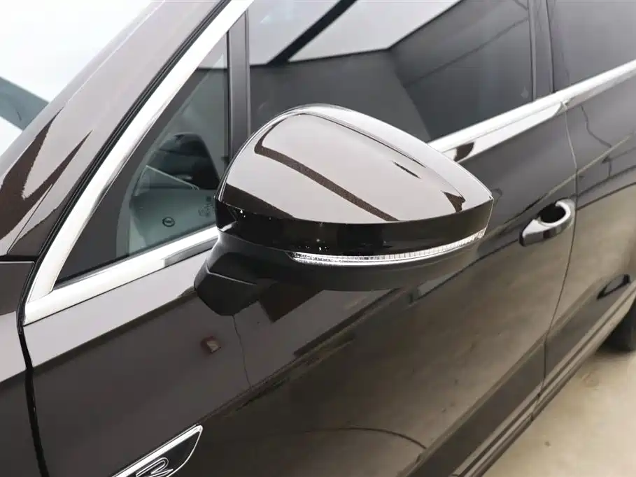 Touareg 2022 3.0TSI Ruixiang Edition Classic Sports Package купить на сайте DeffCars