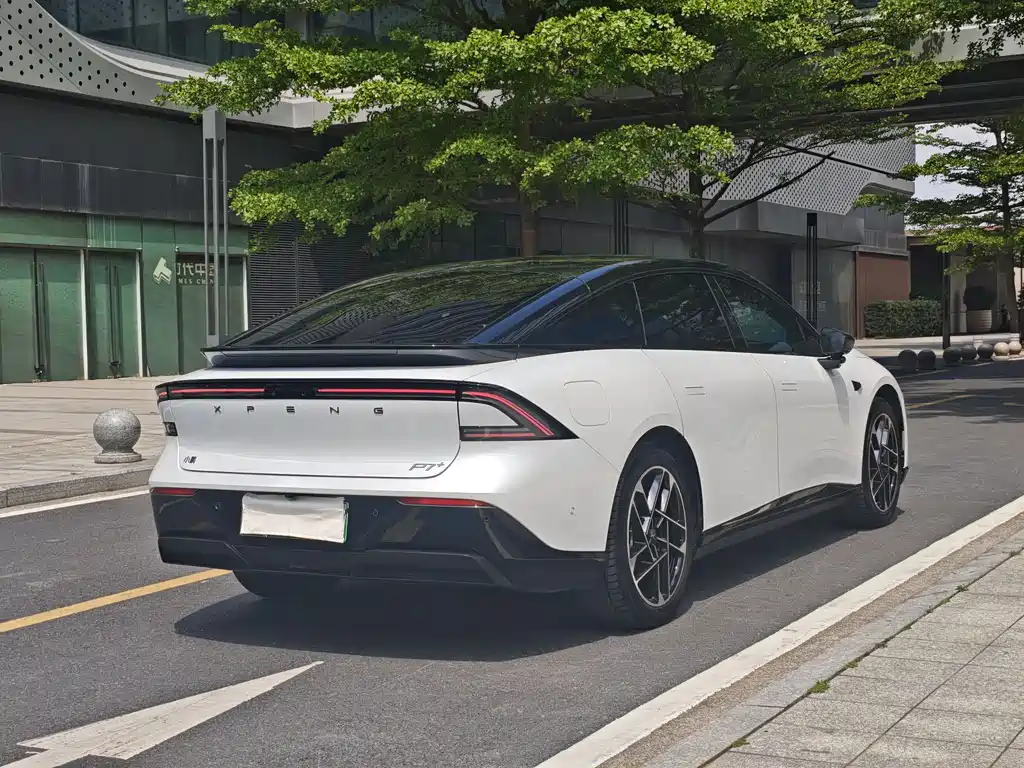 Xpeng P7+ 2024 Long Battery Life Max купить на сайте DeffCars