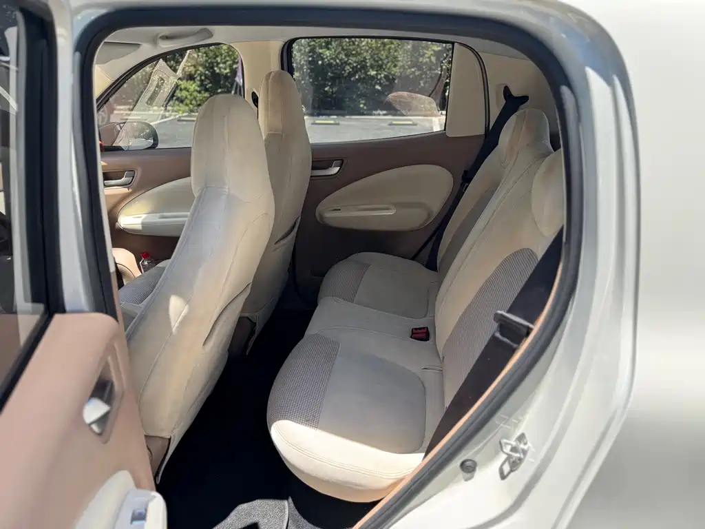 Hongguang MINIEV 2025 fourth-generation four-door advanced version купить на сайте DeffCars