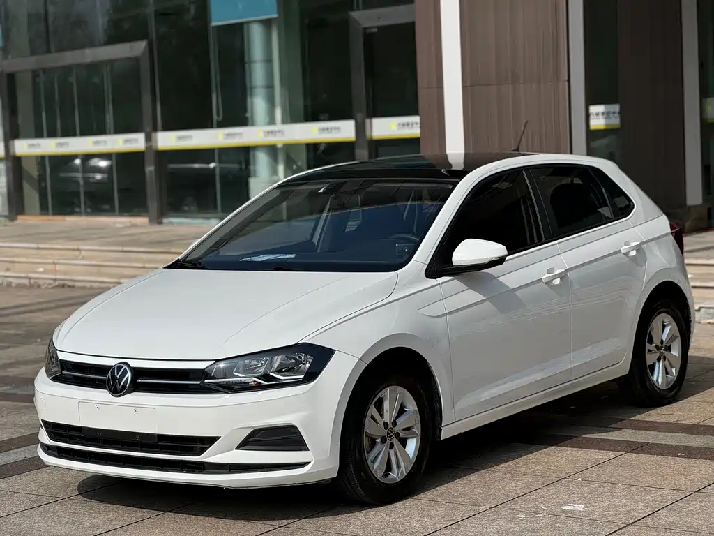Polo 2021 Plus 1.5L Automatic Panoramic Enjoyment Edition купить на сайте DeffCars