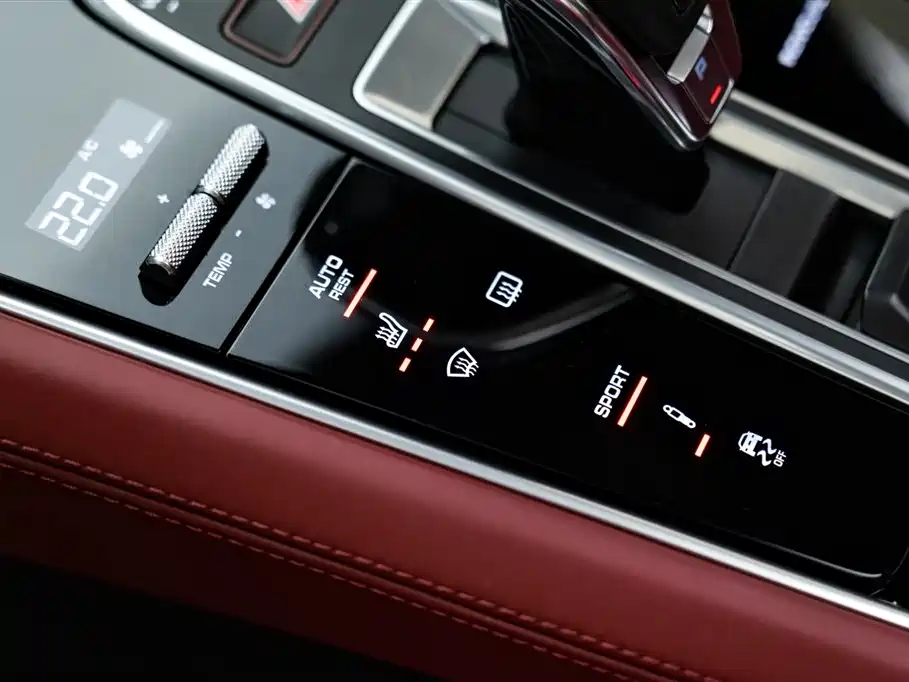 Panamera 2017 Panamera 3.0T купить на сайте DeffCars