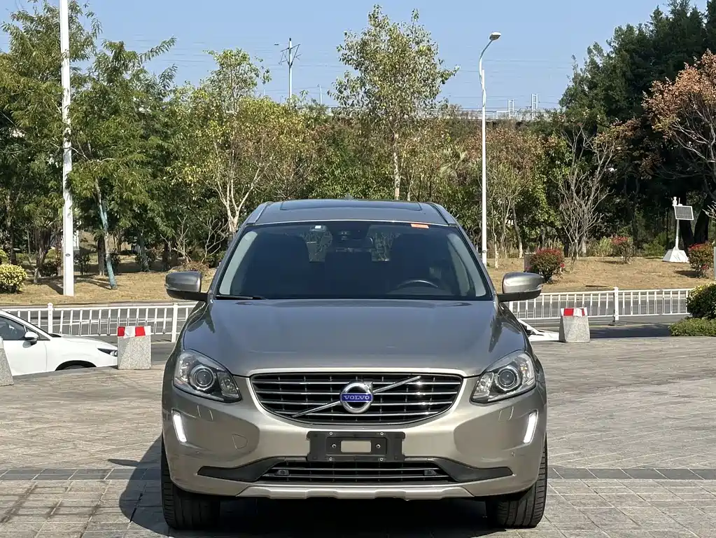 Volvo XC60 (imported) 2014 T6 Zhiyi Edition купить на сайте DeffCars