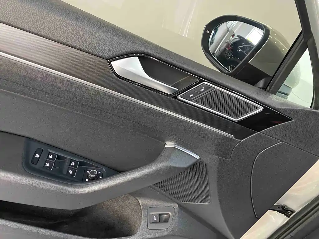 Magotan 2020 330TSI DSG leading model купить на сайте DeffCars