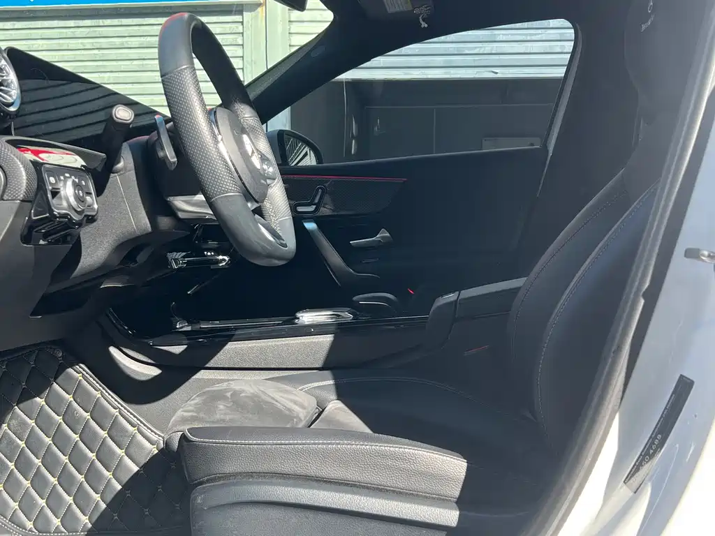 Mercedes-Benz A-Class 2020 A 200 L Sports Sedan купить на сайте DeffCars