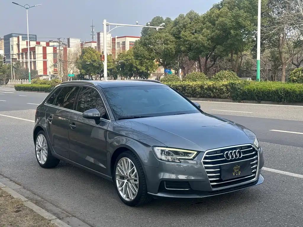 Audi A3 2019 Sportback 35 TFSI Fashion Type National VI купить на сайте DeffCars