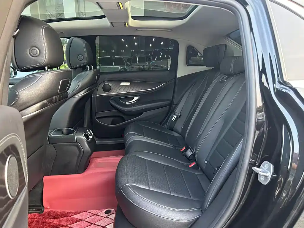 Mercedes E-Class 2017款 E 300 L 运动豪华型 купить на сайте DeffCars