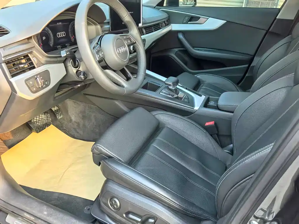 Audi A4L 2023 40 TFSI Fashionable and Dynamic купить на сайте DeffCars