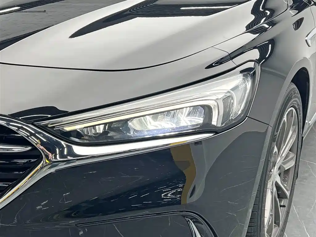 LaCrosse 2022 652T luxury model купить на сайте DeffCars