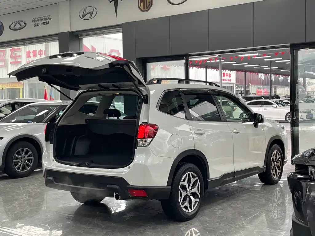 Forester 2022 2.0i AWD Deluxe Edition EyeSight купить на сайте DeffCars