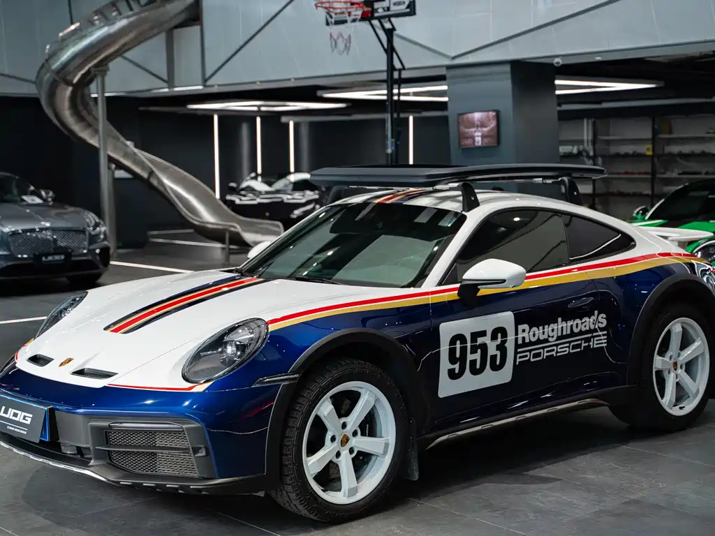 Porsche 911 2023 Dakar 3.0T купить на сайте DeffCars