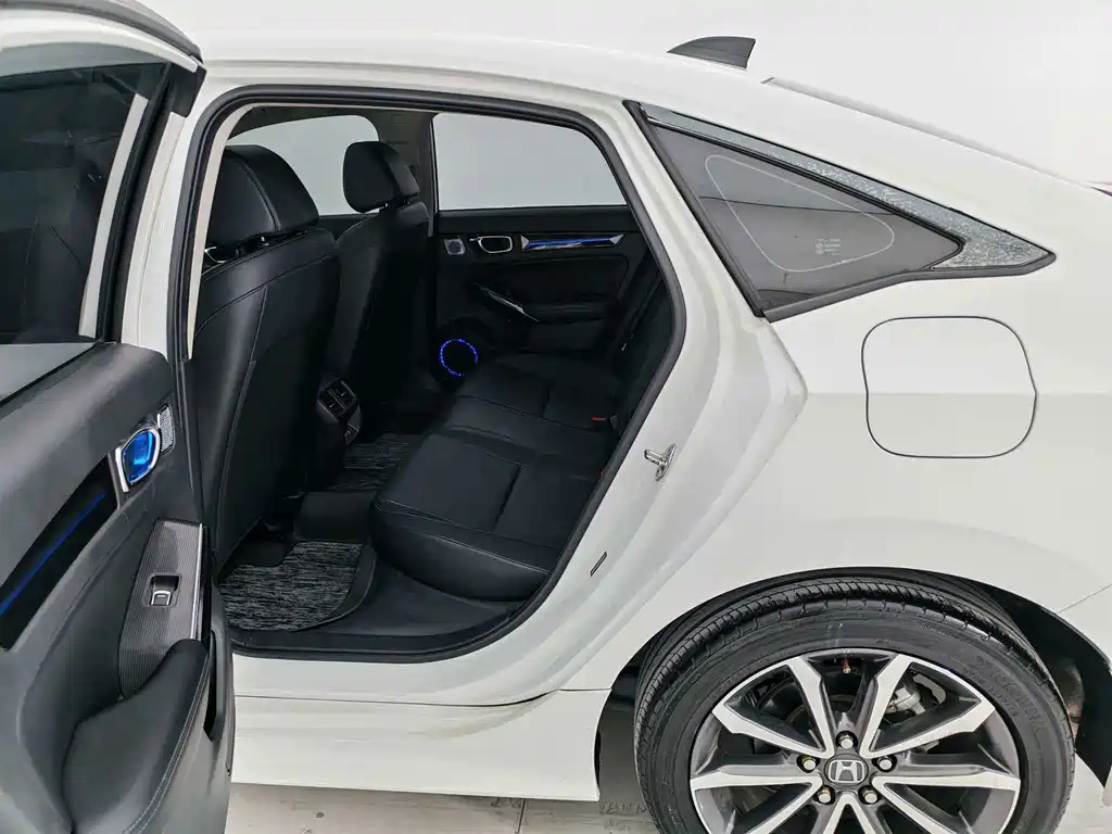 Stylish 2023 240TURBO CVT Deluxe Edition купить на сайте DeffCars