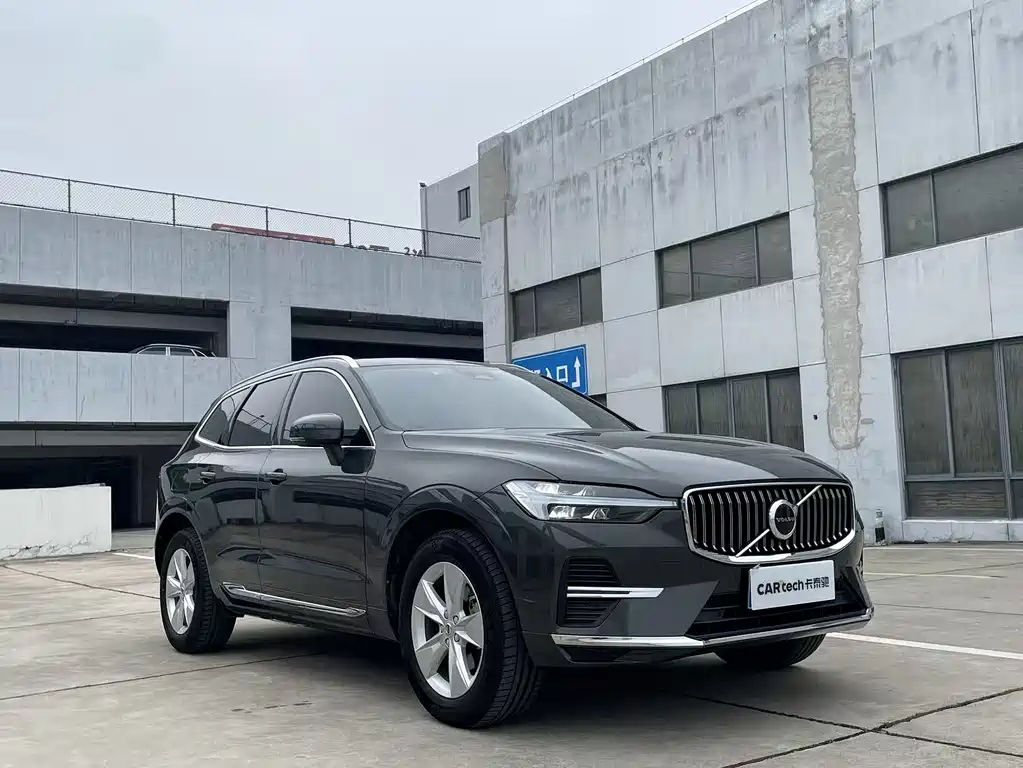Volvo XC60 2022 B5 four-wheel drive Zhiyi Luxury Edition купить на сайте DeffCars