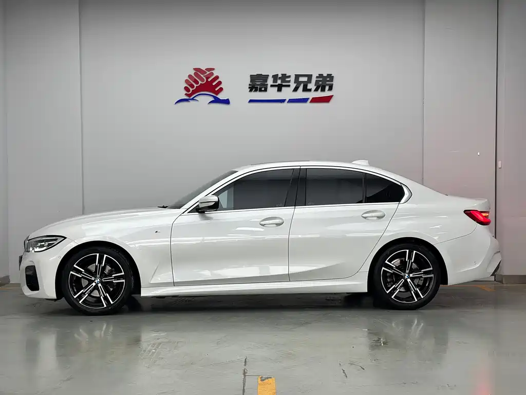 BMW 3 Series 2021 325i M Sports Package купить на сайте DeffCars