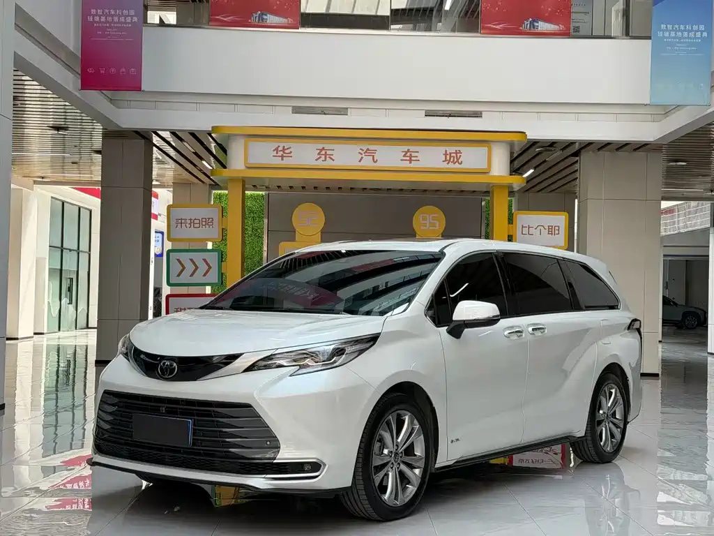 SIENNA 2024 2.5L Hybrid Premium Edition купить на сайте DeffCars