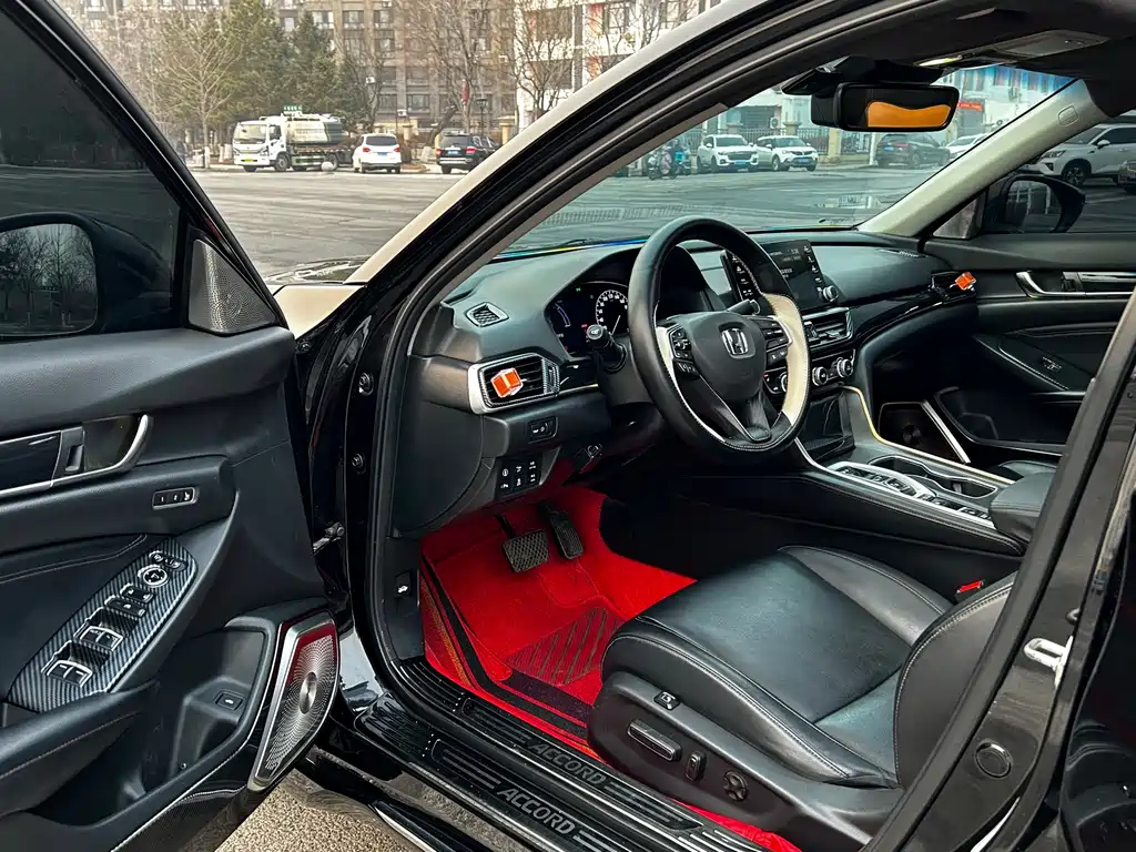 Accord 2018 Rui·Hybrid 2.0L Rui Zun Edition National V купить на сайте DeffCars