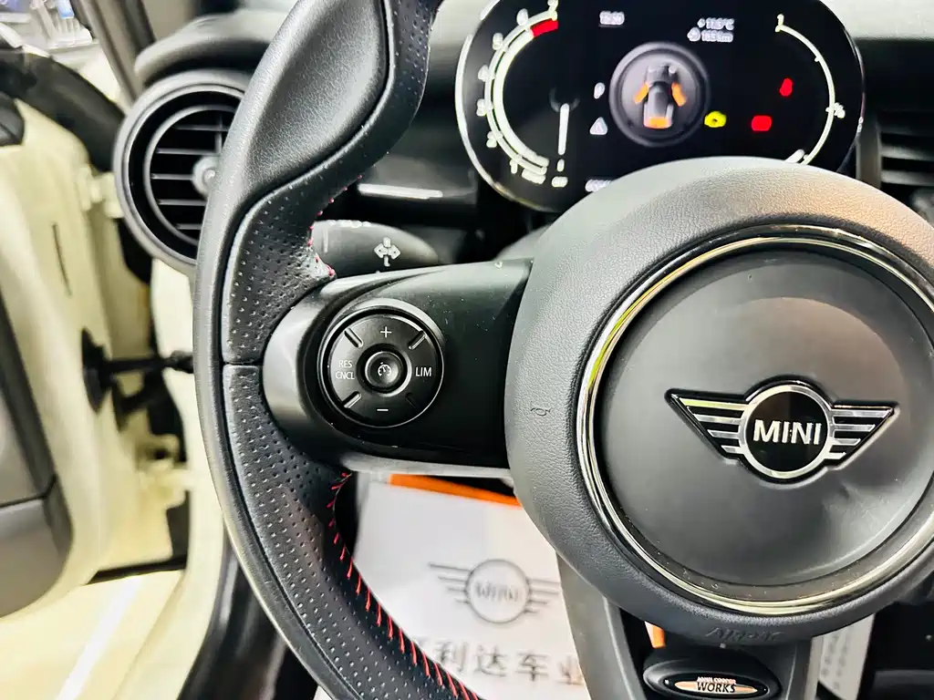 MINI 2021 1.5T COOPER racer купить на сайте DeffCars