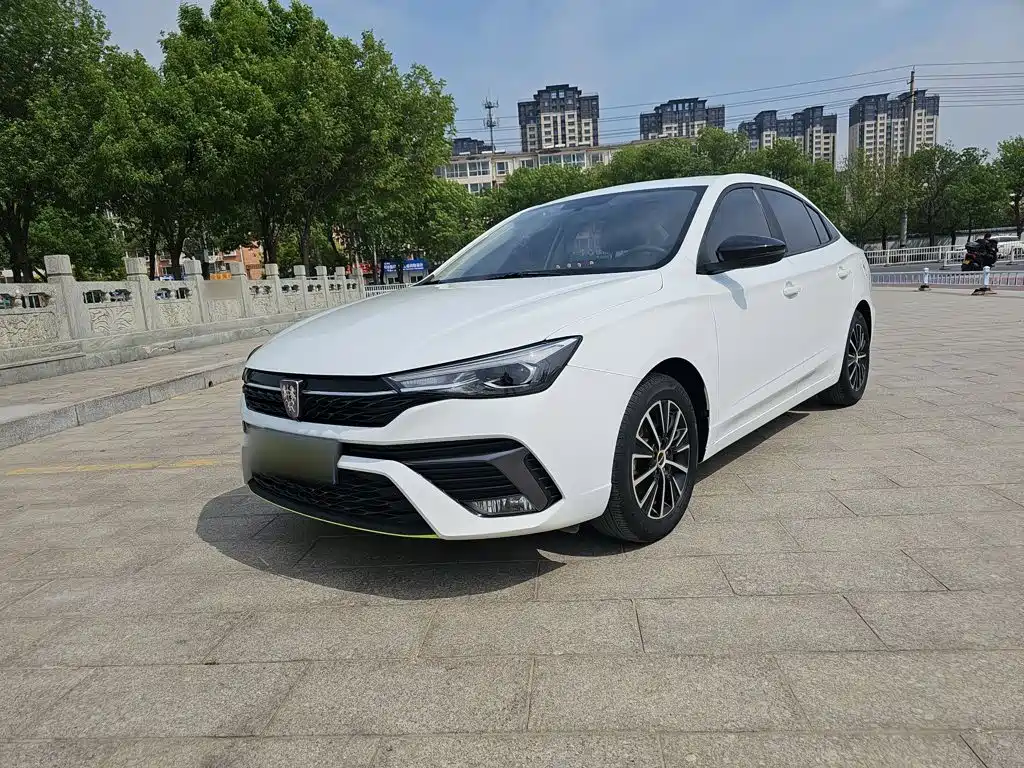 Roewe i5 2021 1.5L CVT Platinum Edition купить на сайте DeffCars