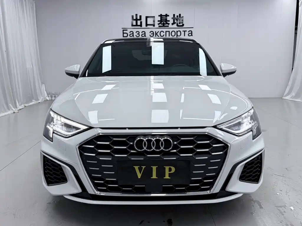 Audi A3 2023款 A3L Limousine 35 TFSI 时尚运动型 купить на сайте DeffCars