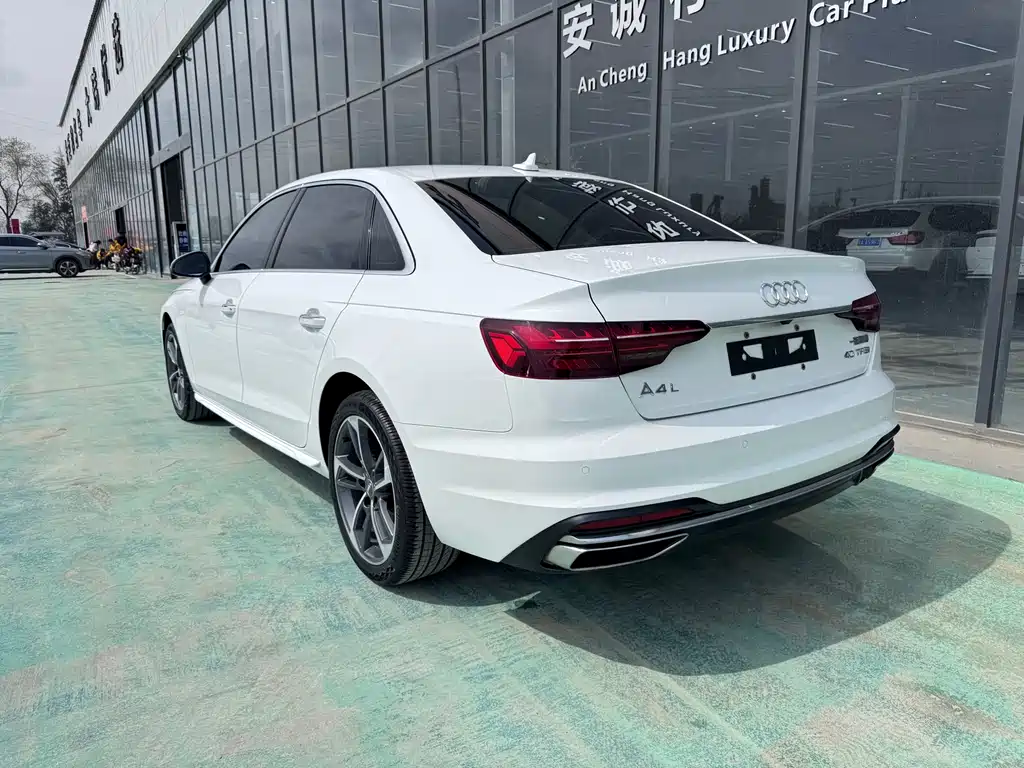 Audi A4L 2020 40 TFSI Fashionable and Dynamic купить на сайте DeffCars