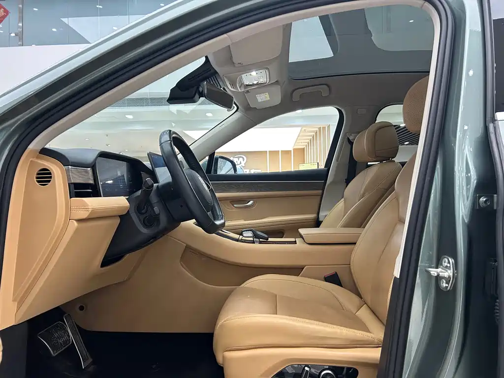 Wenjie M5 2022 extended range four-wheel drive performance version купить на сайте DeffCars