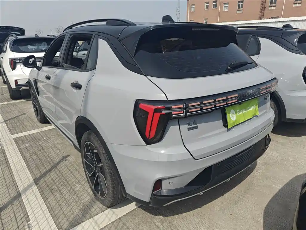 Lynk & Co 01 2023 1.5TD EM-F PM купить на сайте DeffCars