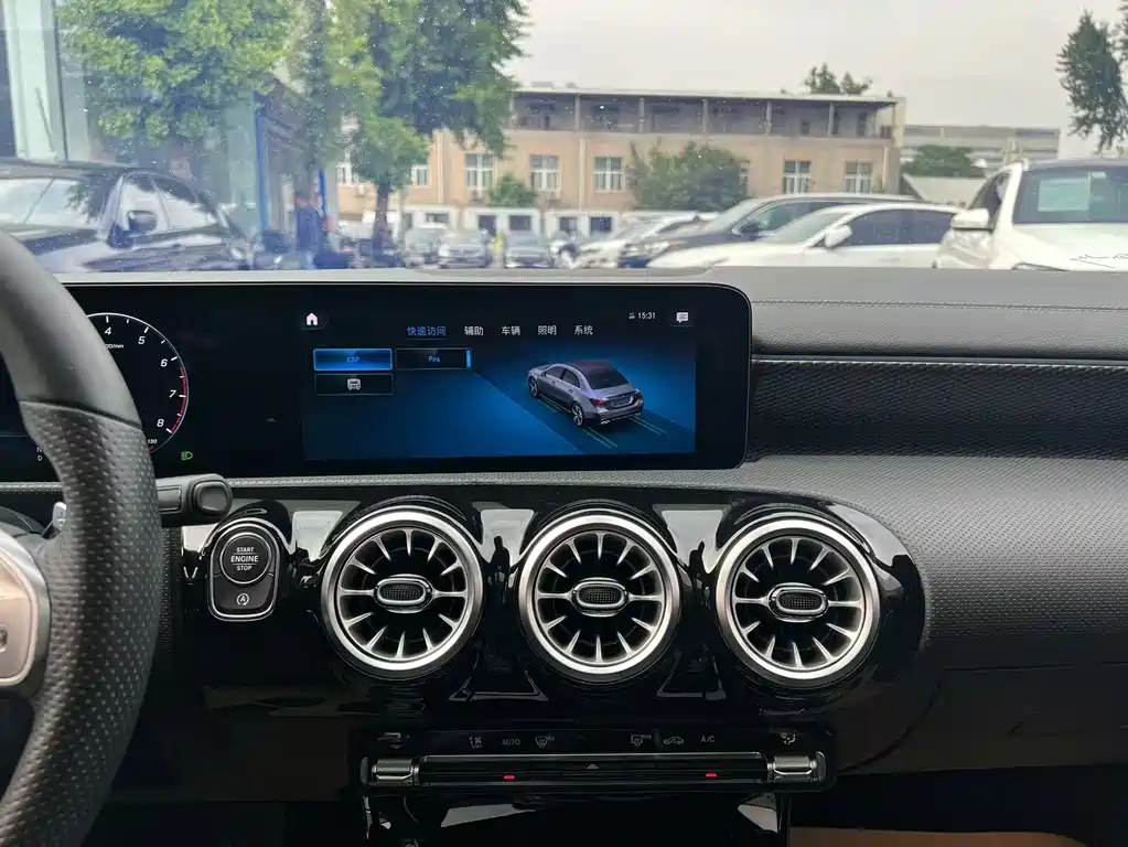 Mercedes-Benz A-Class 2023 A 200 L Fashion Model купить на сайте DeffCars