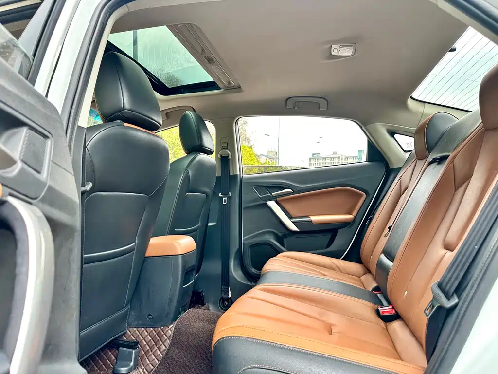 Ruixing 2016 1.5T Automatic Value Deluxe Edition купить на сайте DeffCars