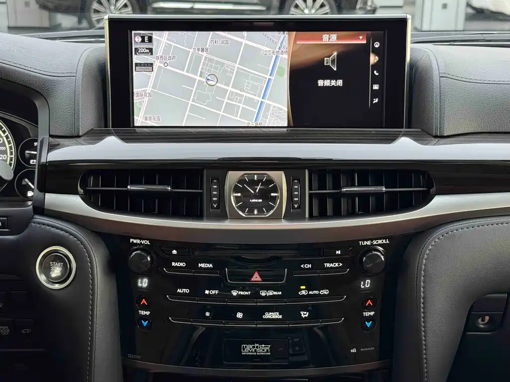 Lexus LX 2019 570 Premium Luxury Edition купить на сайте DeffCars