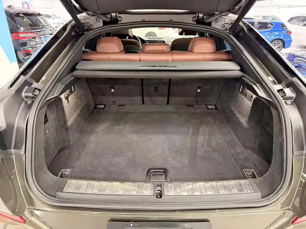 BMW X6 2020 xDrive40i Exclusive M Sports Package купить на сайте DeffCars