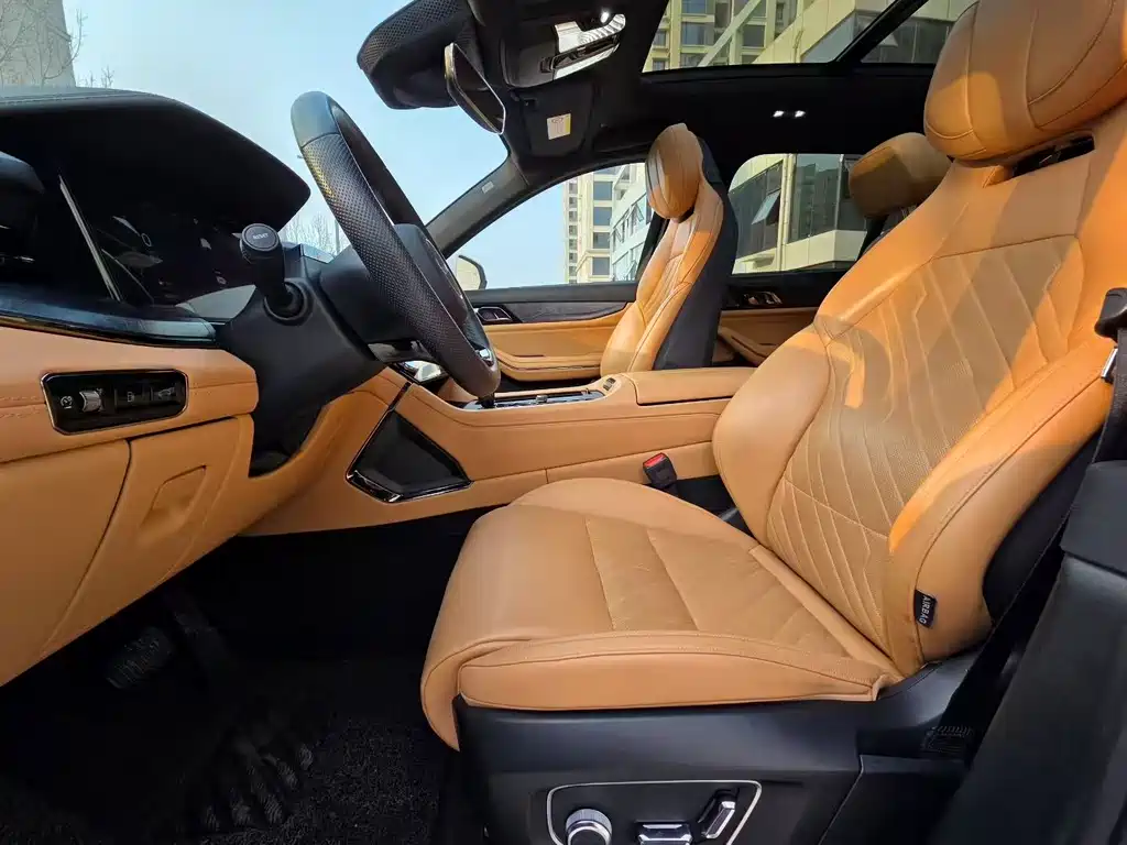 Lynk & Co 09 EM-P 2021 2.0T PHEV Halo six seats купить на сайте DeffCars