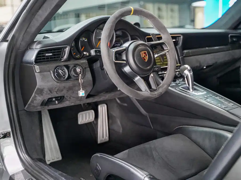 Porsche 911 2015 GT3 RS купить на сайте DeffCars