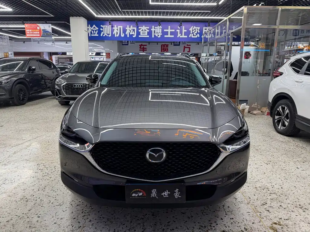 Mazda CX-30 2022 2.0L Automatic Jiayue Obsidian Edition купить на сайте DeffCars